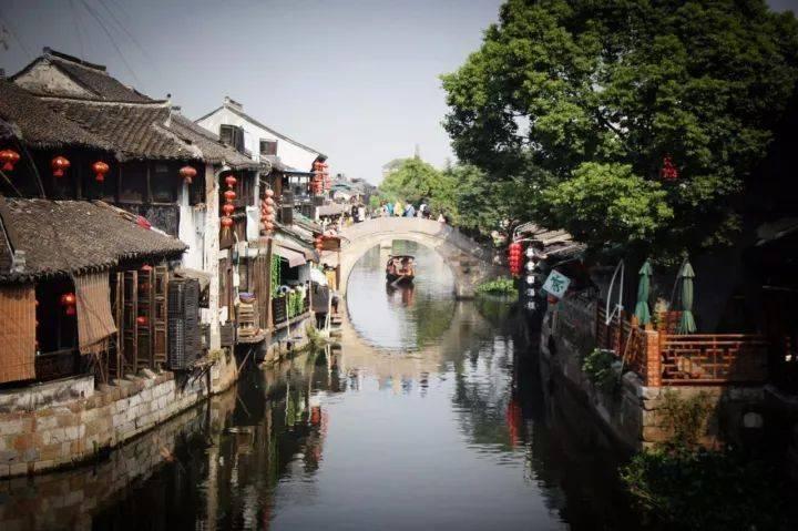 卡通小车找不同
